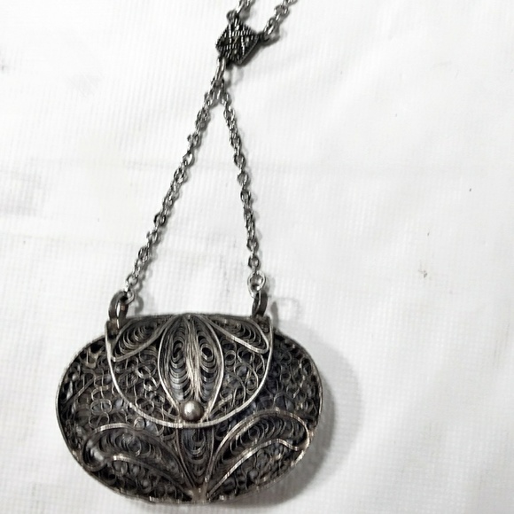 Vintage Judith Jack Sterling Silver Mini Purse Locket Necklace